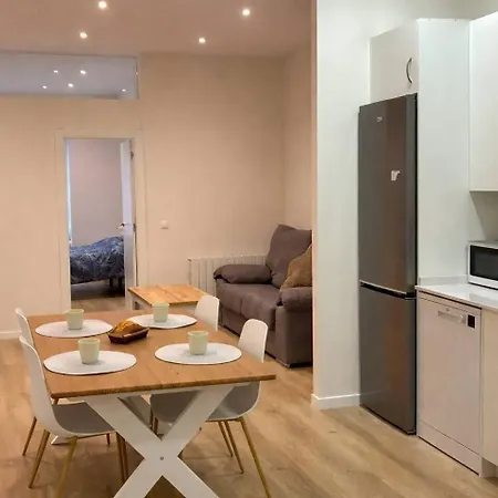 Apartament Tantin Suite: Lujoso Loft De 61 M² Y Techos Altos. *